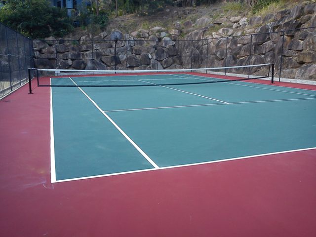 Tennis Court Applicator. Tennis Court Painting and Resurfacing Brisbane