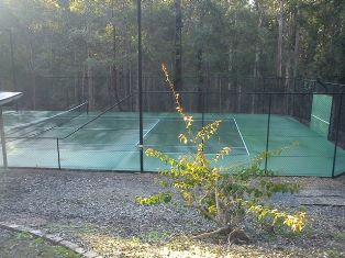 Tennis court painting / tennis court resurfacing